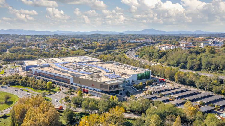 Le complexe d'Ametzondo qui abrite Ikea et pas moins de 68 boutiques